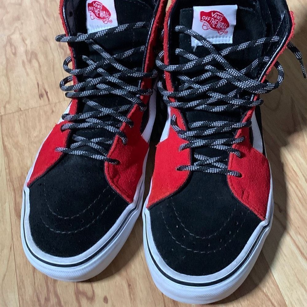 Vans SK8-HI size 8 men’s and 9.5 women’s - Picture 2 of 5
